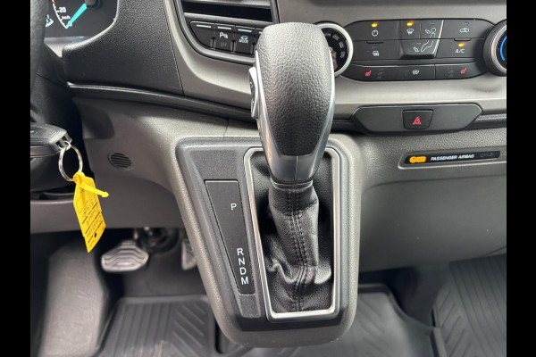 Ford Transit Custom 340 2.0 TDCI L2H1 Trend | SCI | 170pk Automaat Trekhaak | Achteruitrijcamera | Stoelverwarming | 3 zits | Navigatie