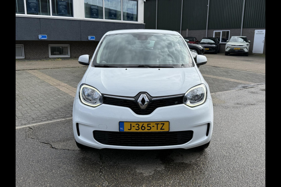 Renault Twingo 1.0 SCe Collection VAN € 12.900,- VOOR € 9.999- UW LENTEVOORDEEL: € 2.901-! | 47.000 KM | ORIGINEEL NL AUTO | CRUISE CONTROL | PARKEERSENSOREN | ALL SEASON BANDEN | RIJKLAAR GELEVERD MET 12 MND BOVAG GARANTIE |