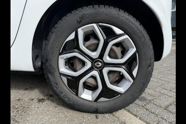 Renault Twingo 1.0 SCe Collection VAN € 12.900,- VOOR € 9.999- UW LENTEVOORDEEL: € 2.901-! | 47.000 KM | ORIGINEEL NL AUTO | CRUISE CONTROL | PARKEERSENSOREN | ALL SEASON BANDEN | RIJKLAAR GELEVERD MET 12 MND BOVAG GARANTIE |