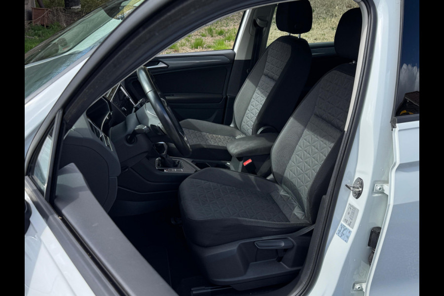 Volkswagen Tiguan E-Hybrid 245PK DSG LIFE TREKHAAK/VIRTUAL/STUURVERW.