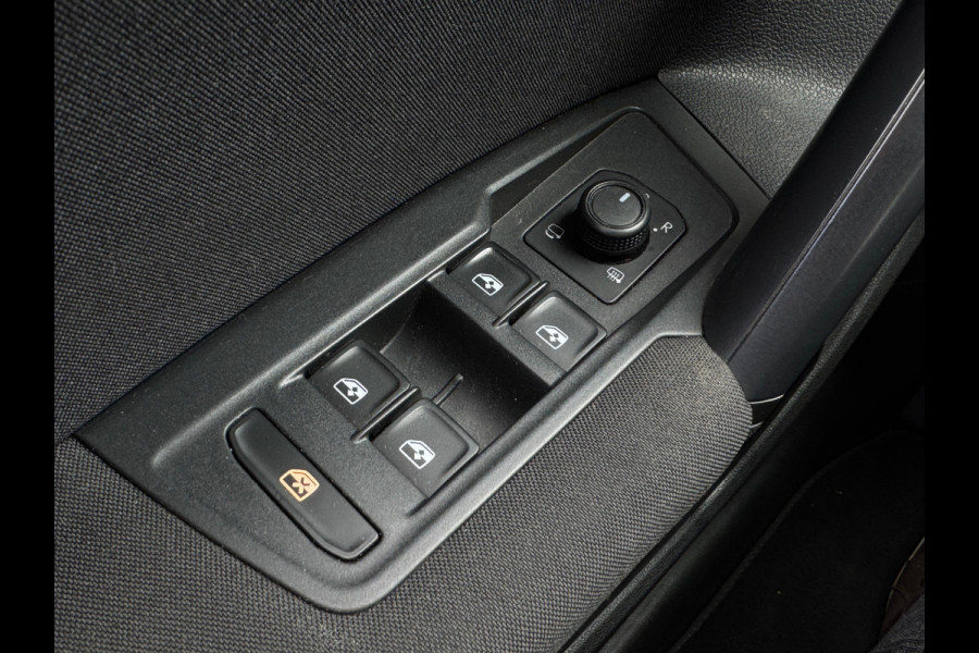 Volkswagen Tiguan E-Hybrid 245PK DSG LIFE TREKHAAK/VIRTUAL/STUURVERW.