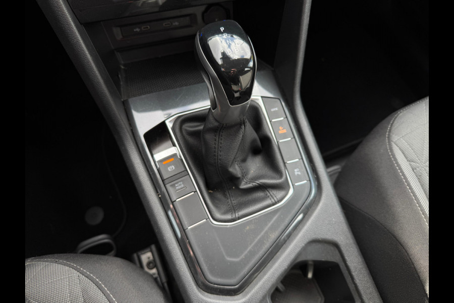 Volkswagen Tiguan E-Hybrid 245PK DSG LIFE TREKHAAK/VIRTUAL/STUURVERW.