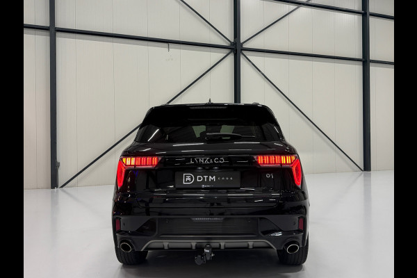 Lynk & Co RS Shadow Edition 01 1.5 262PK Pano 360° Navi Adapt cruise 262PK Elekr. Achterklep 1800KG Trekgewicht