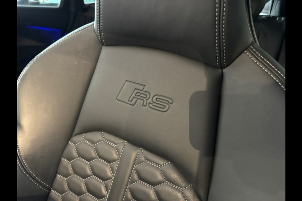 Audi RS4 Avant 2.9 TFSI quattro Ceramic|Pano|HuD|B&O|Massage