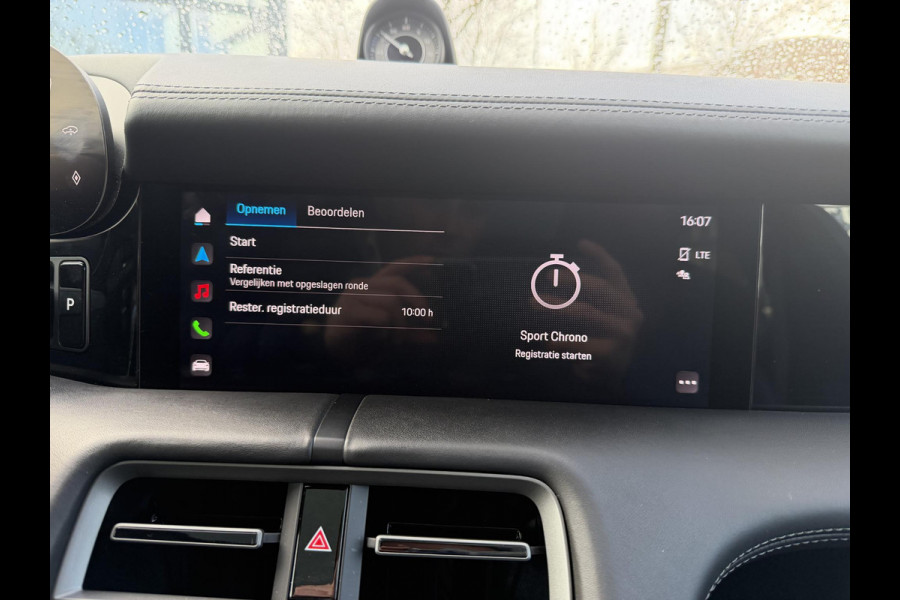 Porsche Taycan Performance 84 kWh VAN €79.900,- VOOR €74.440,- UW LENTEVOORDEEL: € 5.460,-! |SOH 100% | SPORT-CHRONO-PAKKET | CRUISE CONTROL ADAPTIEF MET STOP&GO | PANO | MEMORY SEATS  | 360 GRADEN CAMERA | VOLLE AUTO | 17.000KM |