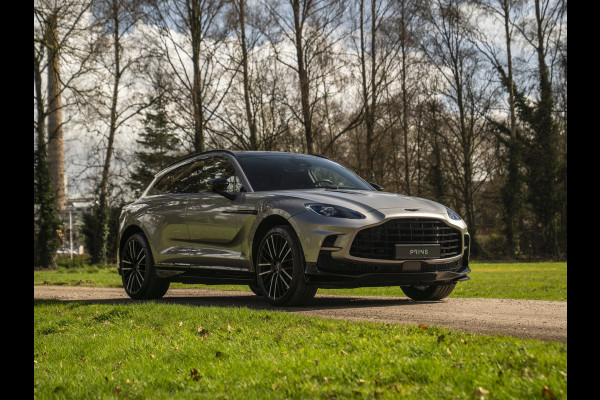 Aston Martin DBX 707 4.0 V8 | Facelift | Sports Plus Seats | Luchtvering | Stoelventilatie | Carbon! | Pano-dak