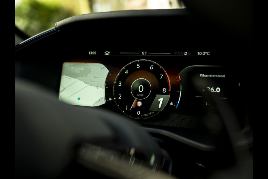 Aston Martin DBX 707 4.0 V8 | Facelift | Sports Plus Seats | Luchtvering | Stoelventilatie | Carbon! | Pano-dak