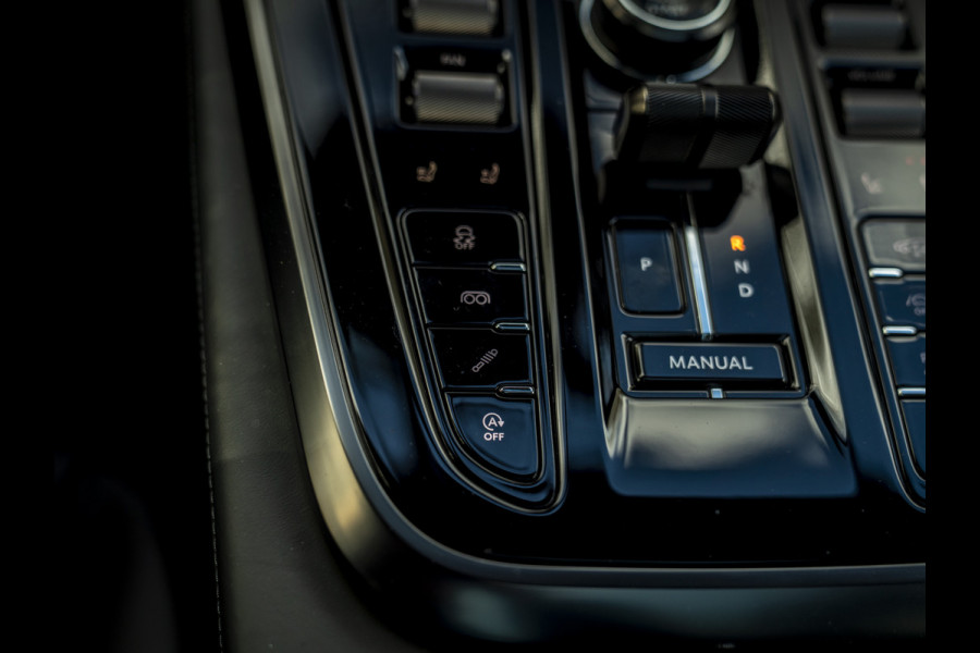 Aston Martin DBX 707 4.0 V8 | Facelift | Sports Plus Seats | Luchtvering | Stoelventilatie | Carbon! | Pano-dak