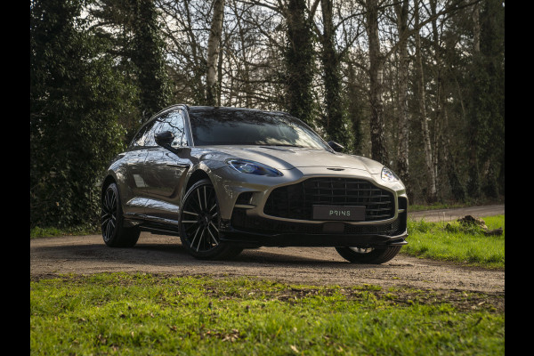 Aston Martin DBX 707 4.0 V8 | Facelift | Sports Plus Seats | Luchtvering | Stoelventilatie | Carbon! | Pano-dak