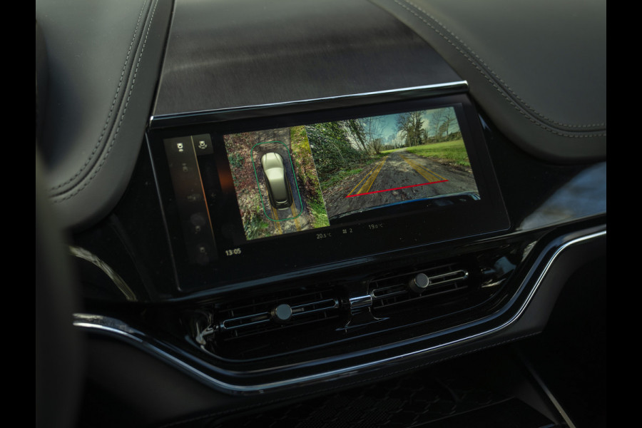 Aston Martin DBX 707 4.0 V8 | Facelift | Sports Plus Seats | Luchtvering | Stoelventilatie | Carbon! | Pano-dak