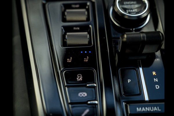 Aston Martin DBX 707 4.0 V8 | Facelift | Sports Plus Seats | Luchtvering | Stoelventilatie | Carbon! | Pano-dak