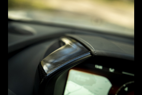 Aston Martin DBX 707 4.0 V8 | Facelift | Sports Plus Seats | Luchtvering | Stoelventilatie | Carbon! | Pano-dak