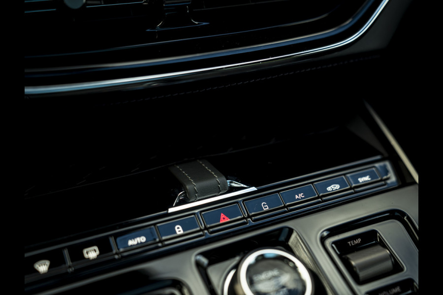 Aston Martin DBX 707 4.0 V8 | Facelift | Sports Plus Seats | Luchtvering | Stoelventilatie | Carbon! | Pano-dak