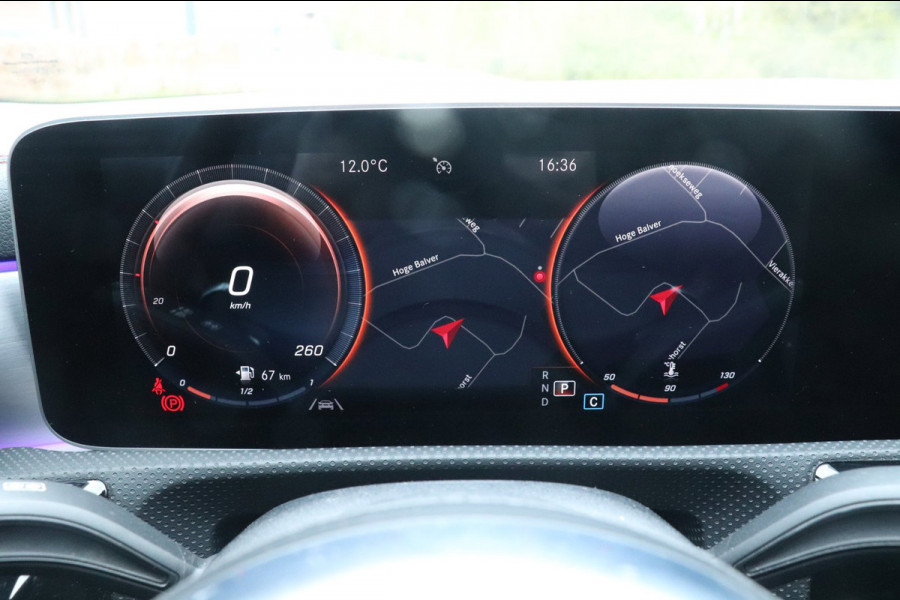 Mercedes-Benz CLA-Klasse 250 AMG | PANO | SFEERVERLICHTING | MEMORY | CAMERA