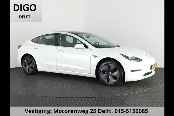 Tesla Model 3 Standard RWD Plus 60 kWh 1e EIG. SOH 92%!! GARANTIE TOT 2031* PARKEERSENSOREN V+A . PANORAMADAK . APPLE CARPLAY & ANDROID AUTO . STOELVERWARMING