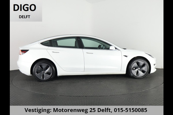 Tesla Model 3 Standard RWD Plus 60 kWh 1e EIG. SOH 92%!! GARANTIE TOT 2031* PARKEERSENSOREN V+A . PANORAMADAK . APPLE CARPLAY & ANDROID AUTO . STOELVERWARMING