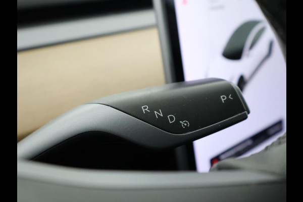 Tesla Model 3 Standard RWD Plus 60 kWh 1e EIG. SOH 92%!! GARANTIE TOT 2031* PARKEERSENSOREN V+A . PANORAMADAK . APPLE CARPLAY & ANDROID AUTO . STOELVERWARMING