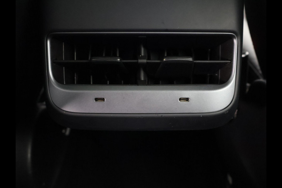 Tesla Model 3 Standard RWD Plus 60 kWh 1e EIG. SOH 92%!! GARANTIE TOT 2031* PARKEERSENSOREN V+A . PANORAMADAK . APPLE CARPLAY & ANDROID AUTO . STOELVERWARMING