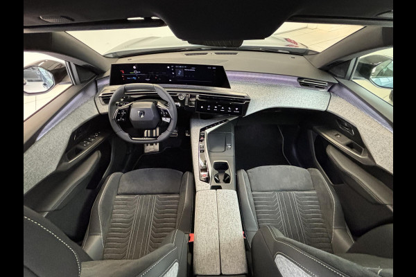 Peugeot E-5008 GT Avantage 73 kWh Mistral Executive Interior (AGR) | 360 camera | Massagestoelen | Stoel en stuurverwarming |