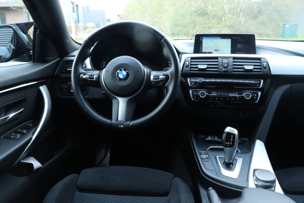 BMW 4 Serie Gran Coupé 418i M Sport | M-Pakket | Pano | Goed onderhouden!