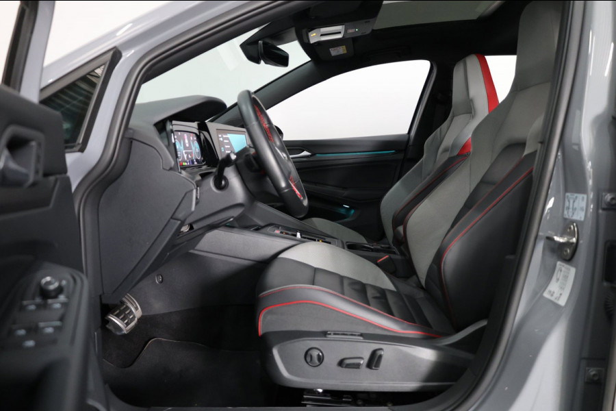 Volkswagen Golf 2.0 TSI GTI Clubsport 45 Jahre Edition 300+PK AKRAPOVIC/IQ/VIRTUAL/SFEER/PANO/LEER/CAM/LINE/ACC/12 MND GARANTIE!