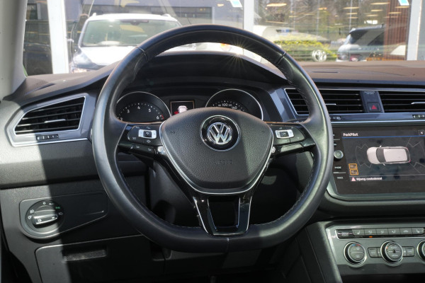 Volkswagen Tiguan Allspace 1.5 TSI Comfortline Business Panoramadak Adaptieve Cruise DAB+