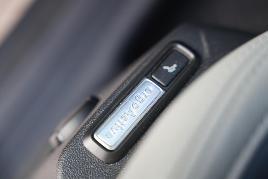 Volkswagen Tiguan Allspace 1.5 TSI Comfortline Business Panoramadak Adaptieve Cruise DAB+