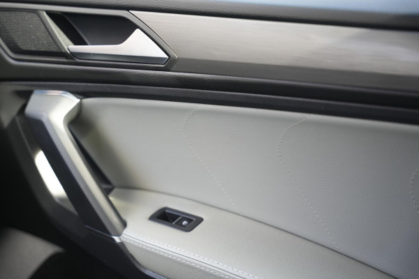 Volkswagen Tiguan Allspace 1.5 TSI Comfortline Business Panoramadak Adaptieve Cruise DAB+