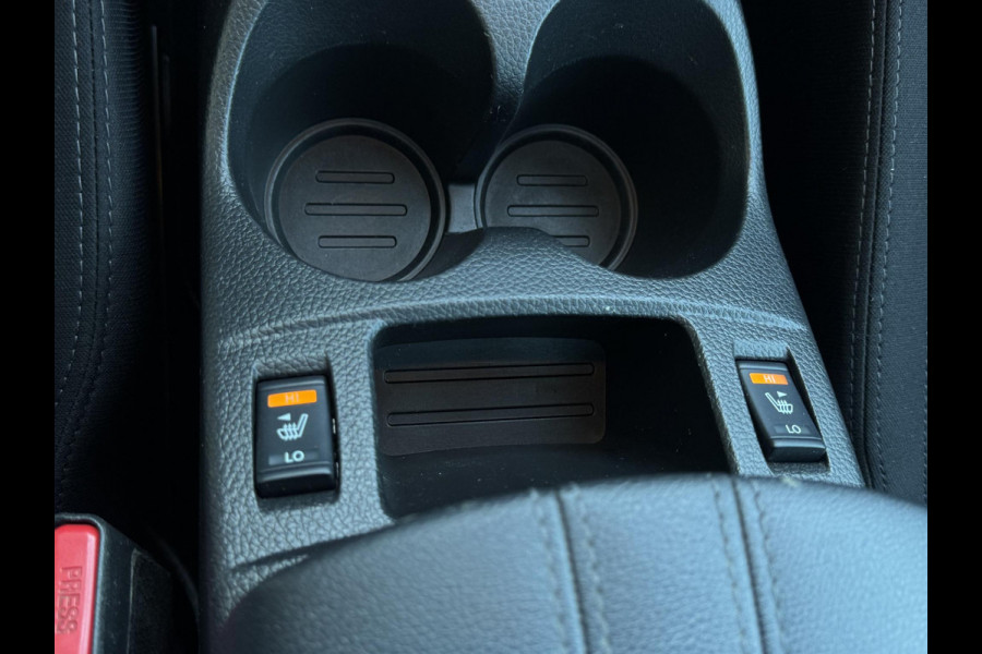 Nissan QASHQAI 1.3 DIG-T Business Edition TREKHAAK | NAVI | PANODAK STOELVERWARMING