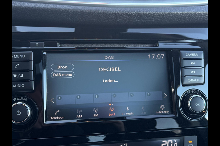 Nissan QASHQAI 1.3 DIG-T Business Edition TREKHAAK | NAVI | PANODAK STOELVERWARMING