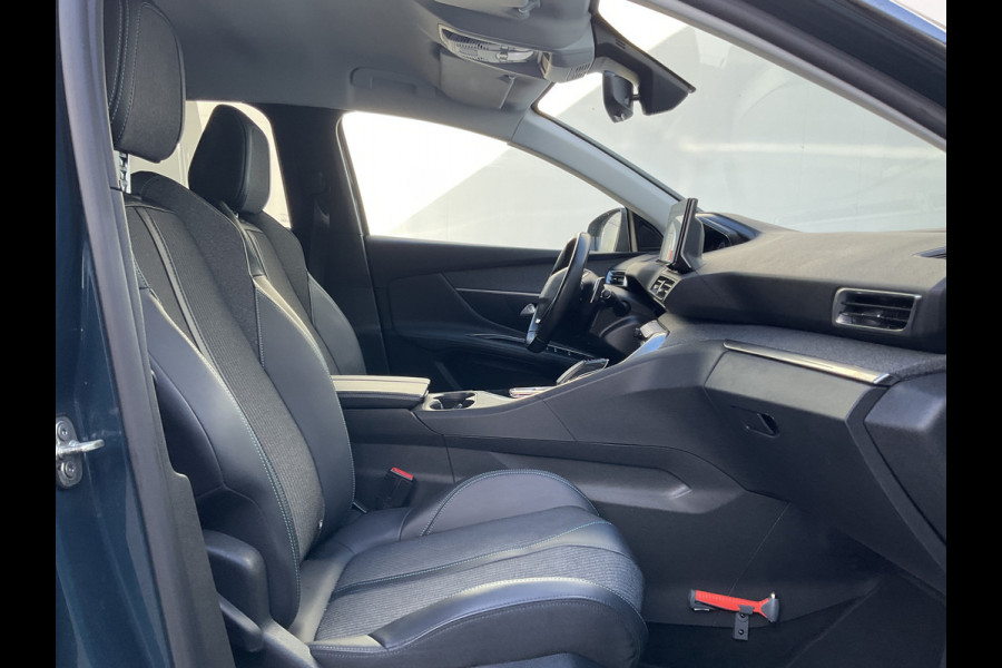 Peugeot 3008 1.6 HYbrid 225 GT Pack Plug-in Trekhaak Camera Navigatie PHEV Business
