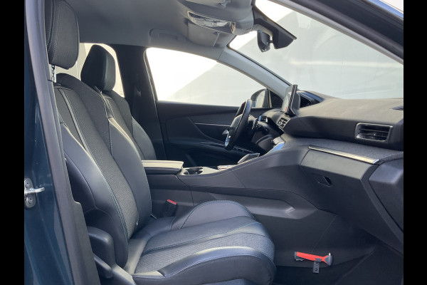 Peugeot 3008 1.6 HYbrid 225 GT Pack Plug-in Trekhaak Camera Navigatie PHEV Business