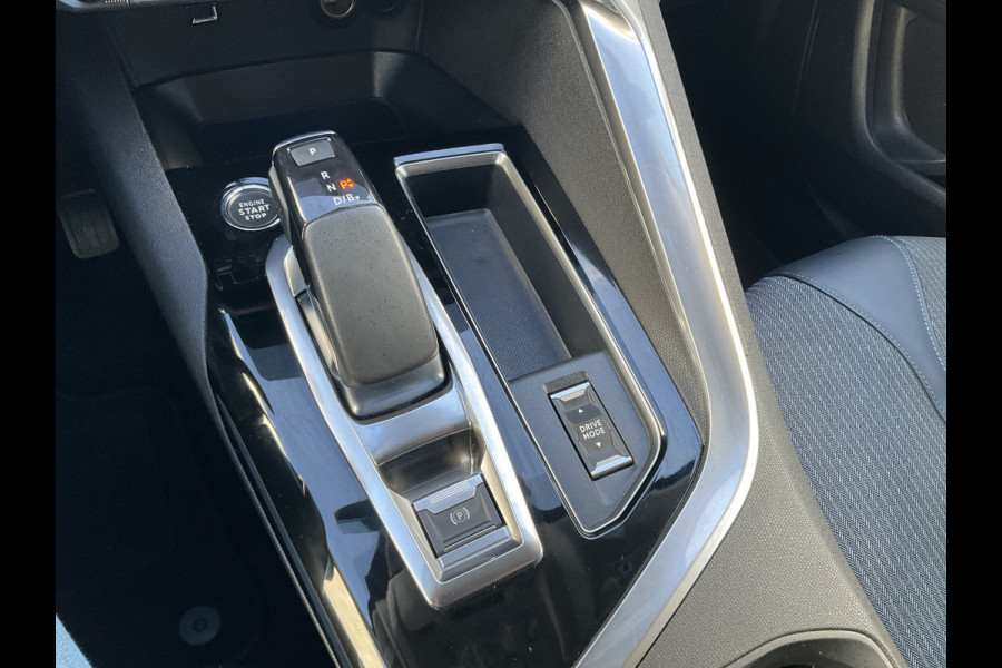 Peugeot 3008 1.6 HYbrid 225 GT Pack Plug-in Trekhaak Camera Navigatie PHEV Business