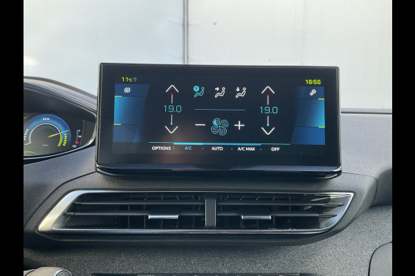 Peugeot 3008 1.6 HYbrid 225 GT Pack Plug-in Trekhaak Camera Navigatie PHEV Business