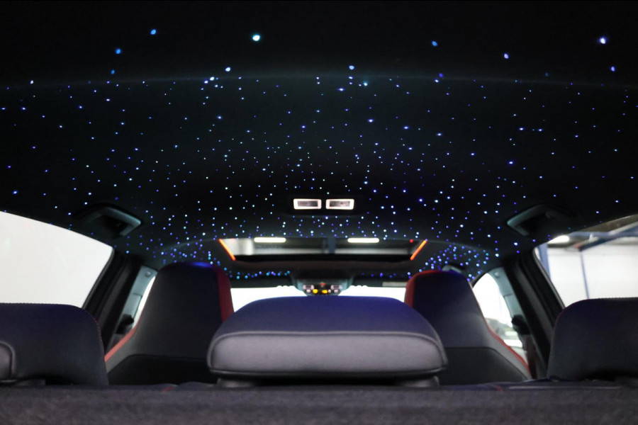 Volkswagen Golf 2.0 TSI GTI Clubsport 45 Jahre Edition 300+PK AKRAPOVIC/IQ/VIRTUAL/SFEER/PANO/LEER/CAM/LINE/ACC/12 MND GARANTIE!