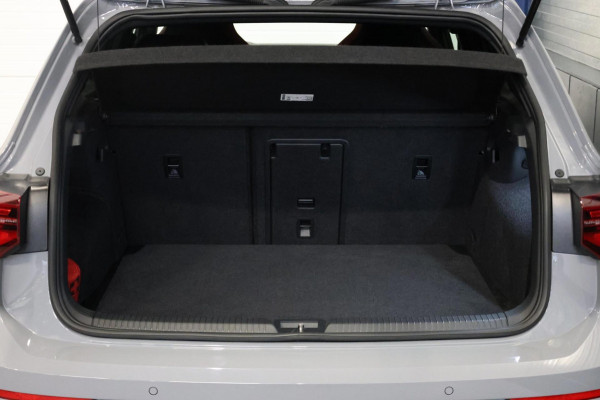 Volkswagen Golf 2.0 TSI GTI Clubsport 45 Jahre Edition 300+PK AKRAPOVIC/IQ/VIRTUAL/SFEER/PANO/LEER/CAM/LINE/ACC/12 MND GARANTIE!