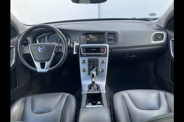 Volvo V60 Cross Country 2.0 T5 Polar+ Pano Memory Camera Navi Dealer Onderhouden!!