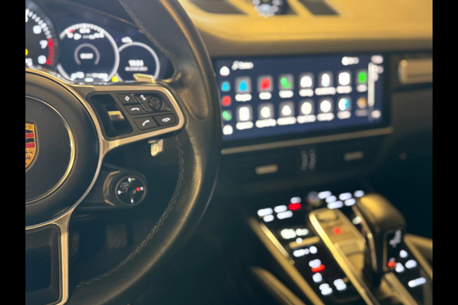 Porsche Cayenne 3.0 E-Hybrid Platinum Edition / NAP / Sport Chrono / Matrix / Bose / Memory / 360 Camera / Luchtvering