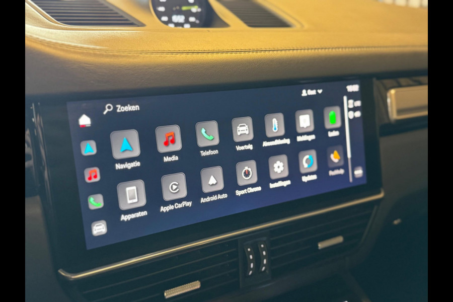 Porsche Cayenne 3.0 E-Hybrid Platinum Edition / NAP / Sport Chrono / Matrix / Bose / Memory / 360 Camera / Luchtvering