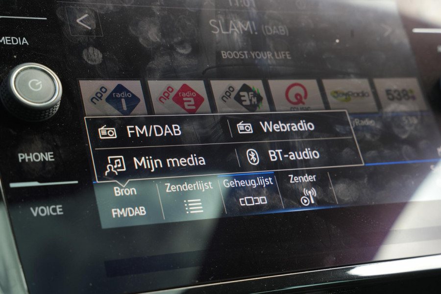 Volkswagen Passat 1.5 TSI Business Automaat Pano Dak trekhaak