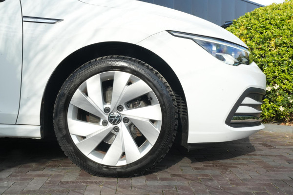 Volkswagen Golf 1.5 TSI Style Adapt. Cruise HeadUp Memory Stoel/Stuurverwarming DAB+