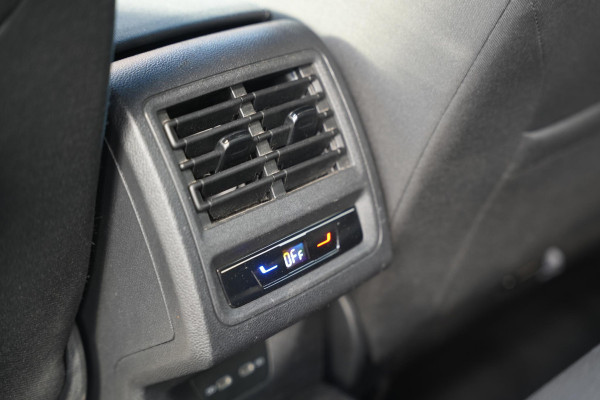 Volkswagen Golf 1.5 TSI Style Adapt. Cruise HeadUp Memory Stoel/Stuurverwarming DAB+