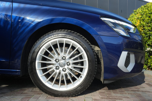 Audi A3 Sportback 35 TFSI Business edition Leer LED Cruise Clima