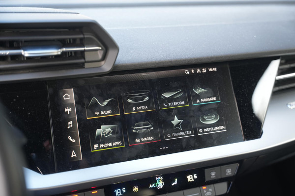 Audi A3 Sportback 35 TFSI Business edition Leer LED Cruise Clima