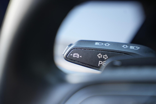 Audi A3 Sportback 35 TFSI Business edition Leer LED Cruise Clima