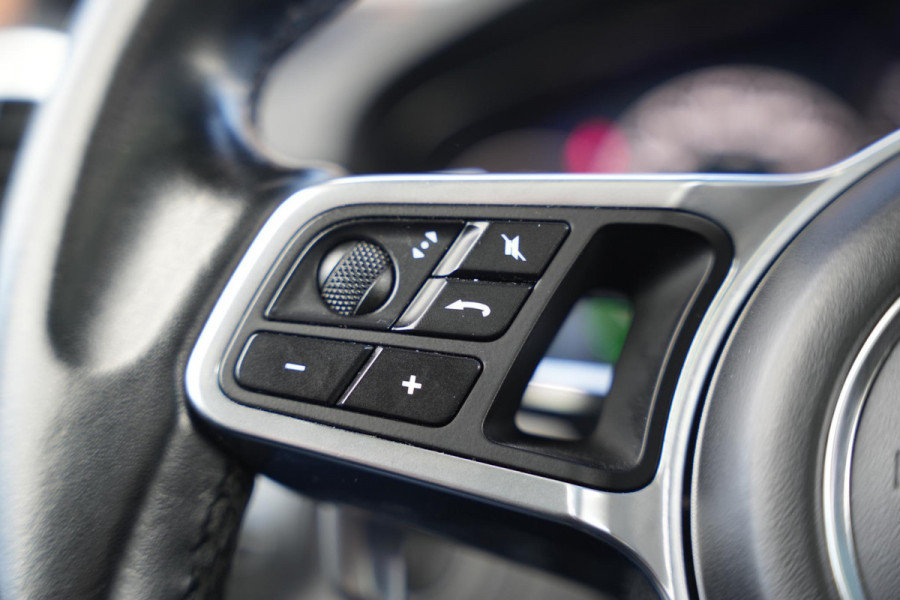 Porsche Cayenne 2.9 S Panoramadak SportChrono Leer Stuurverw. Trekhaak