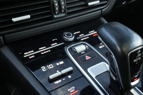 Porsche Cayenne 2.9 S Panoramadak SportChrono Leer Stuurverw. Trekhaak
