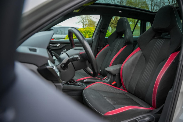 Škoda Kamiq 1.0 TSI Business Edition Monte Carlo Panoramadak Stoelverw. Carplay Digital Dash