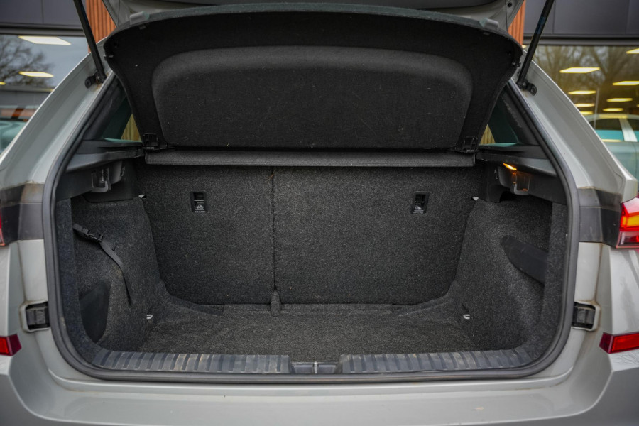 Škoda Kamiq 1.0 TSI Business Edition Monte Carlo Panoramadak Stoelverw. Carplay Digital Dash