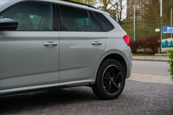 Škoda Kamiq 1.0 TSI Business Edition Monte Carlo Panoramadak Stoelverw. Carplay Digital Dash